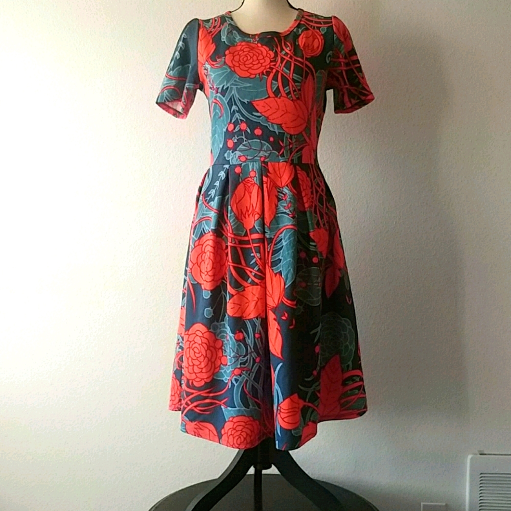 LuLaRoe Amelia Dress with Pockets